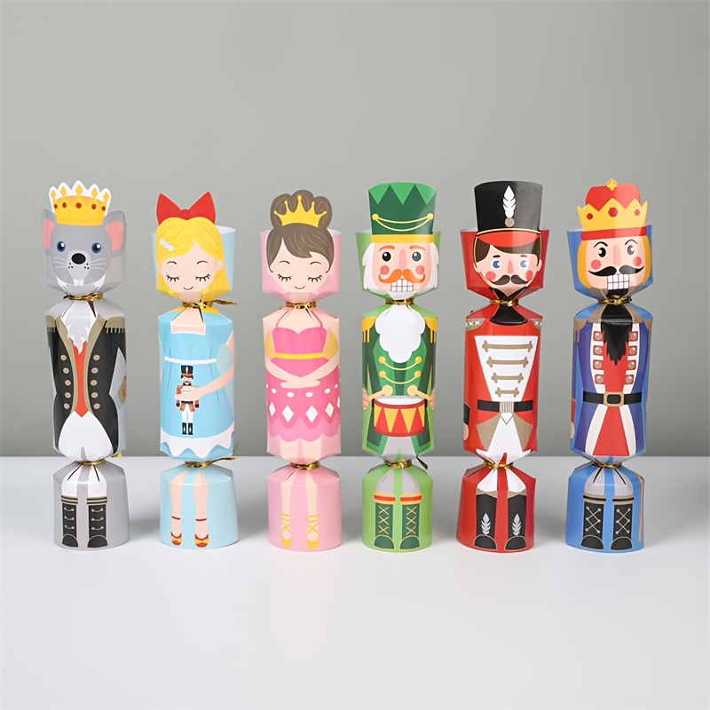 Nutcracker Figurine - 24 ชิ้น กล่องขนมลายทหารนัทแครกเกอร์และเจ้าหญิง สำหรับงานปาร์ตี้คริสต์มาส กล่องบรรจุของขวัญ ของชำร่วย